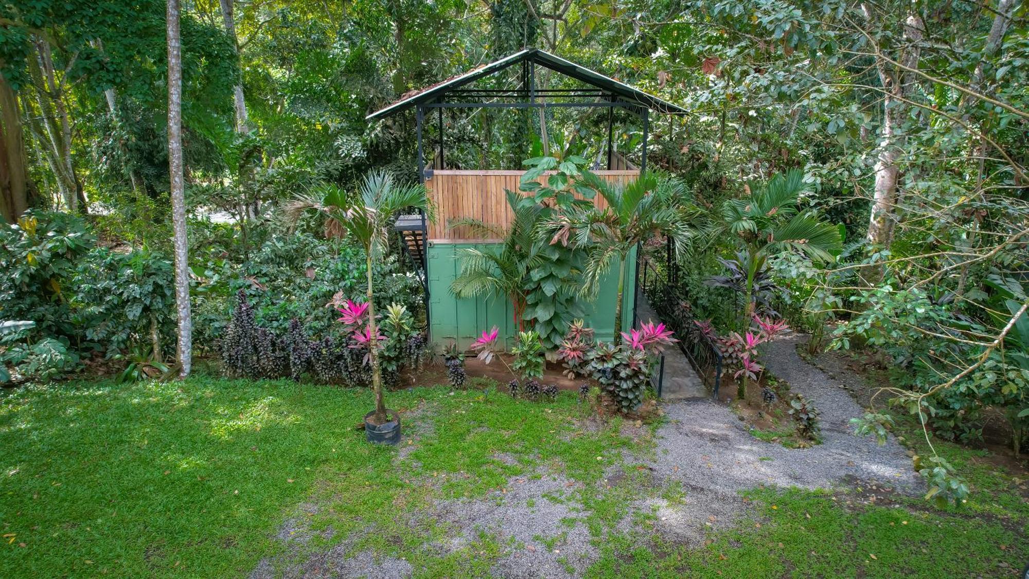 Eden Organic Farm & Bungalows La Fortuna ภายนอก รูปภาพ